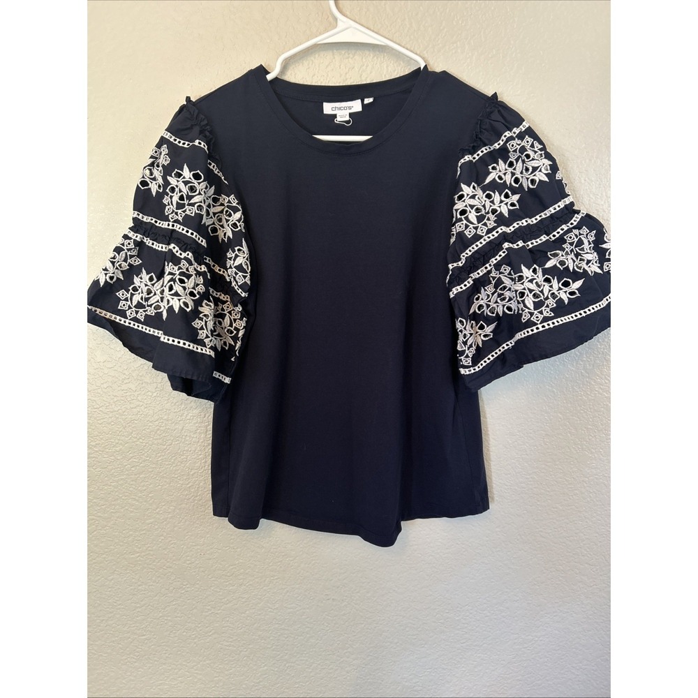 Chicos Size 0 navy blouse top embroidered eyelet tiered sleeves cotton boho